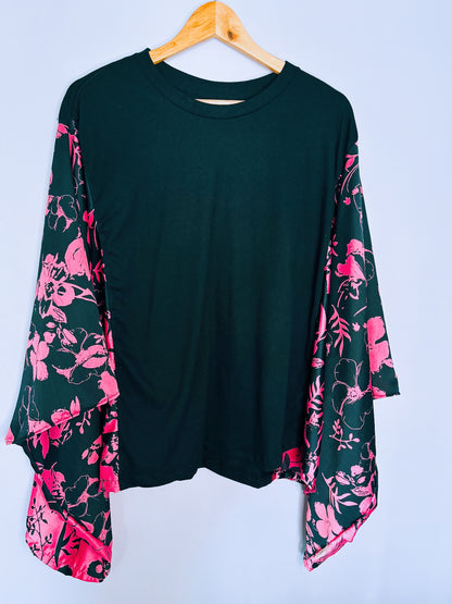 Black Flow Tees